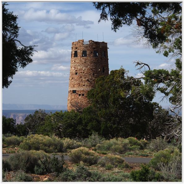 Grand Canyon du Colorado, le long de la  