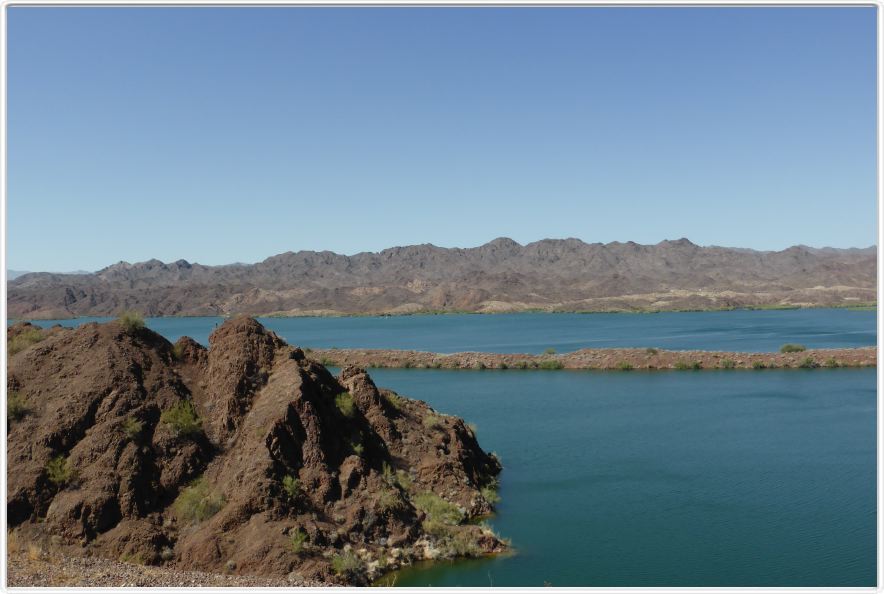 Continuation du voyage en direction de Lake Havasu City (Arizona).