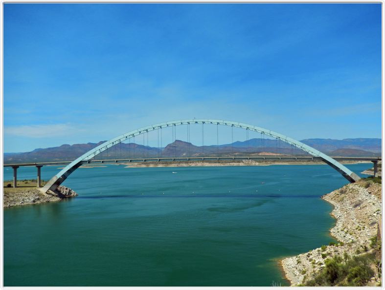 De Holbrook à Apache Lake (Arizona).