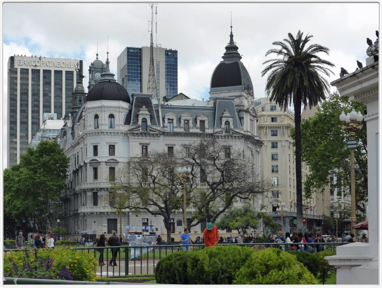 Buenos Aires. Place de mai.