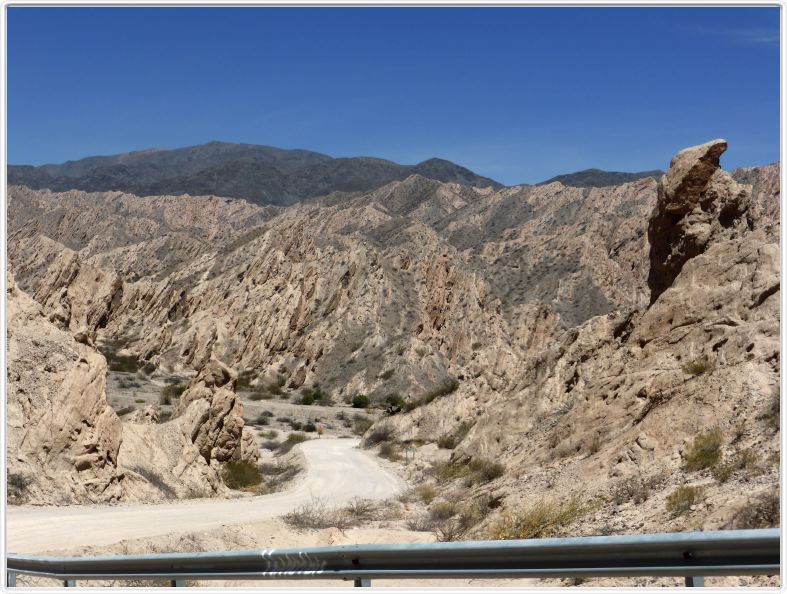Route qui mène de Cachi à Cafayate