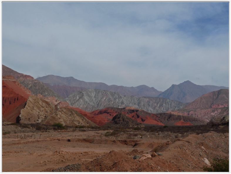 Route menant de Carayate à Salta