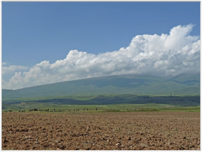 Zorats Kar (Karahunj) (Site mégalithique)