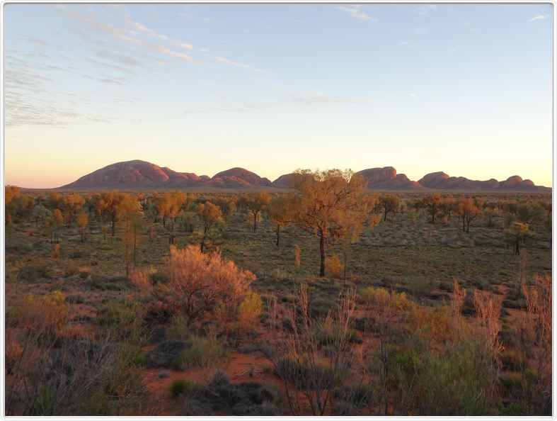 Uluru.