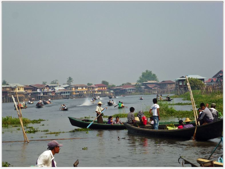 Sur le Lac Inle