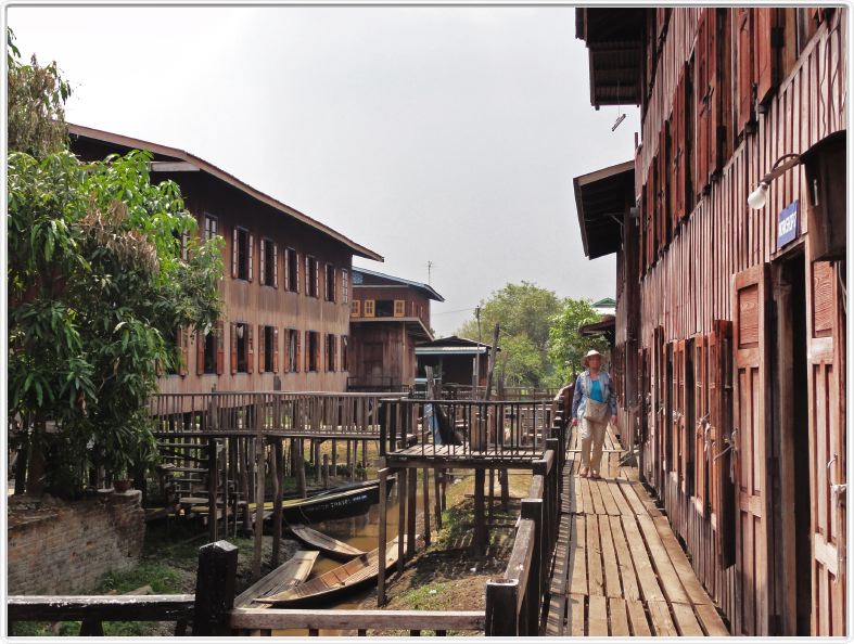 Sur le Lac Inle.