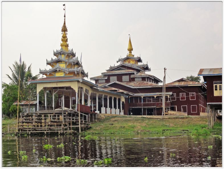 Sur le Lac Inle