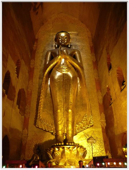Bagan. Temple d'Ananda