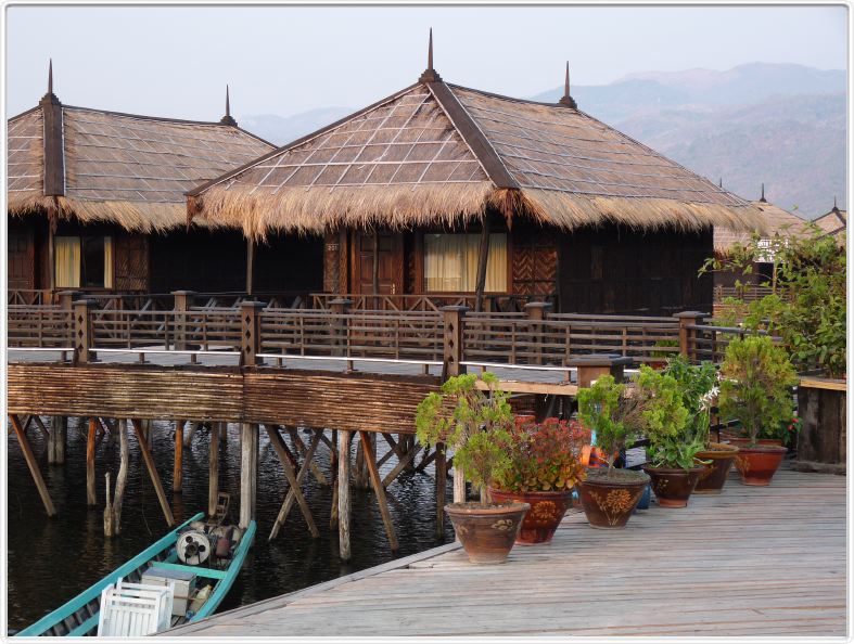 Sur le lac Inle