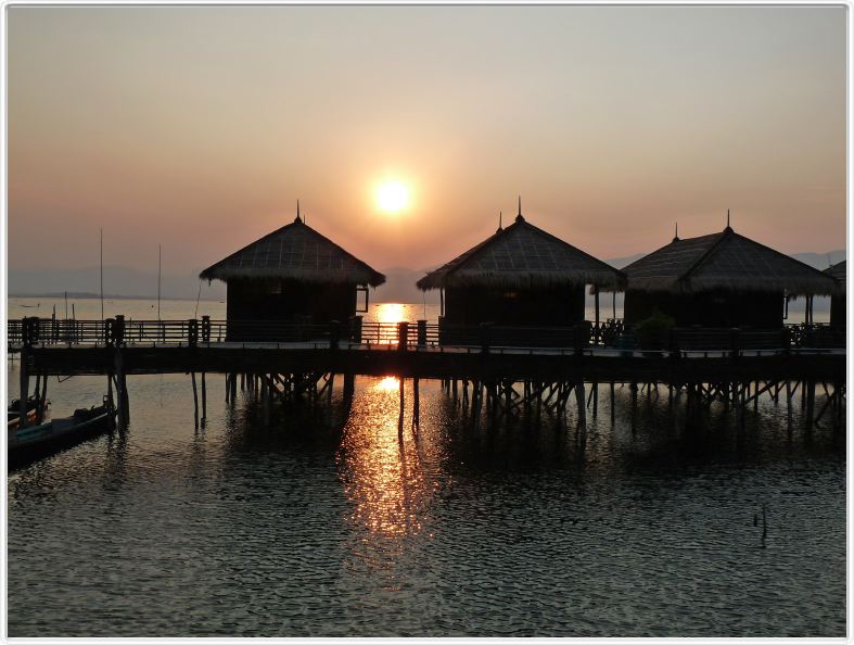 Sur le lac Inle