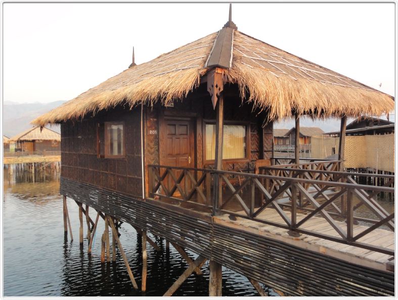 Sur le lac Inle