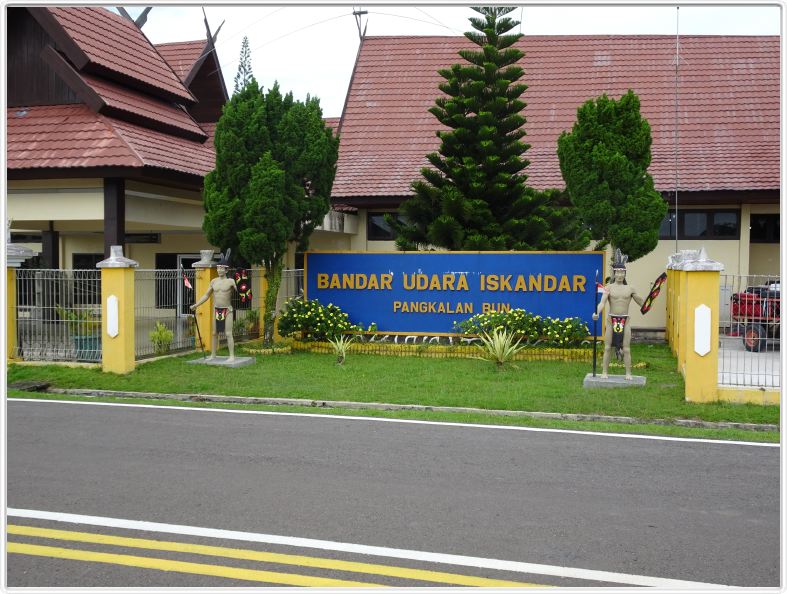 Arrivée à Pangkalan Bun (Borneo)