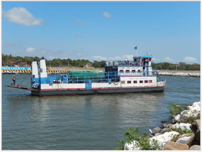 En route pour l'Ile d'Omatepe (Nicaragua)