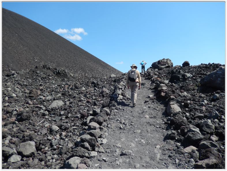 Le volcan Cerro Negro (Nicaragua)