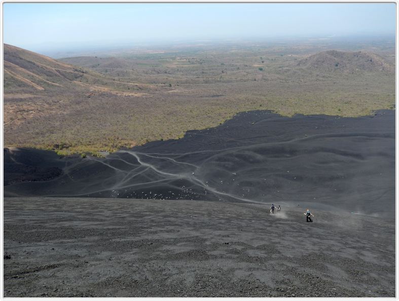 Le volcan Cerro Negro (Nicaragua)