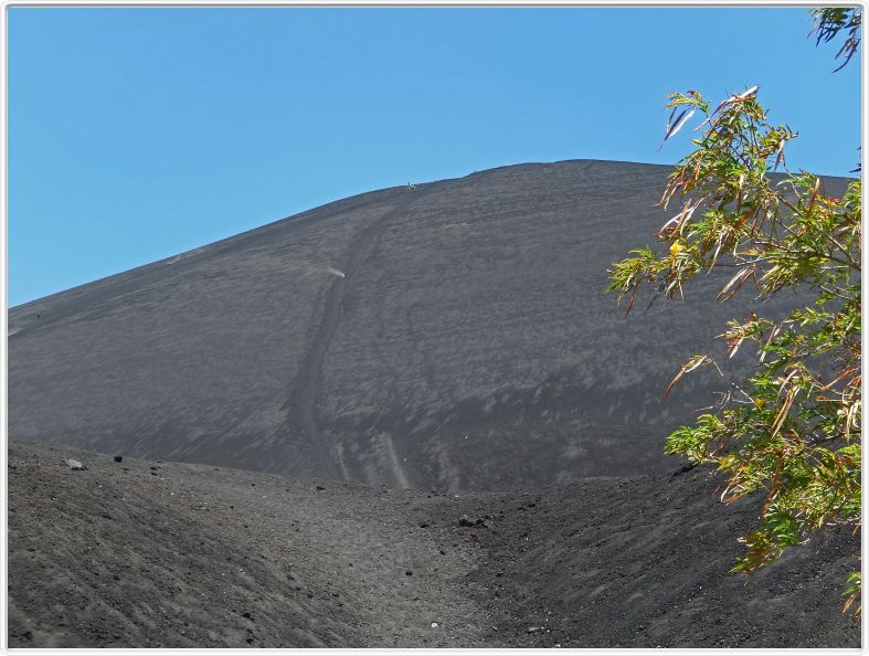 Le volcan Cerro Negro (Nicaragua)