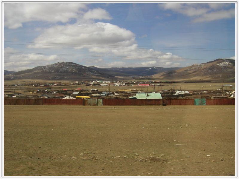 Oulan-Bator - En route pour la steppe mongole