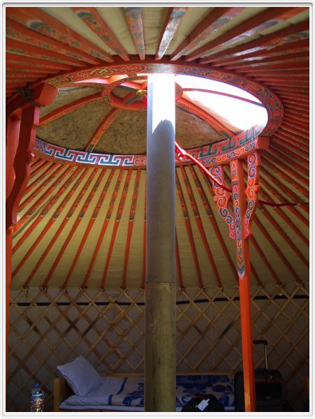 Intérieur de la yourte