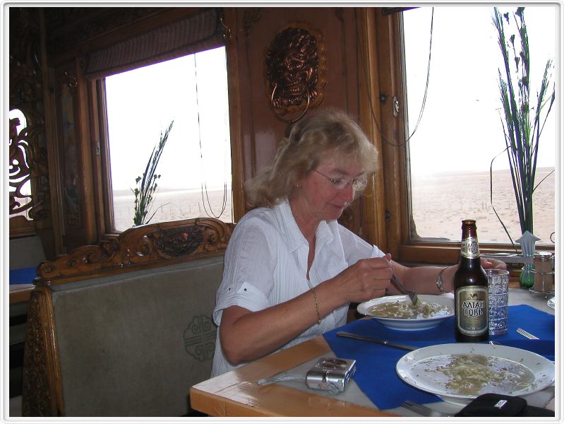 Le Wagon-restaurant mongol